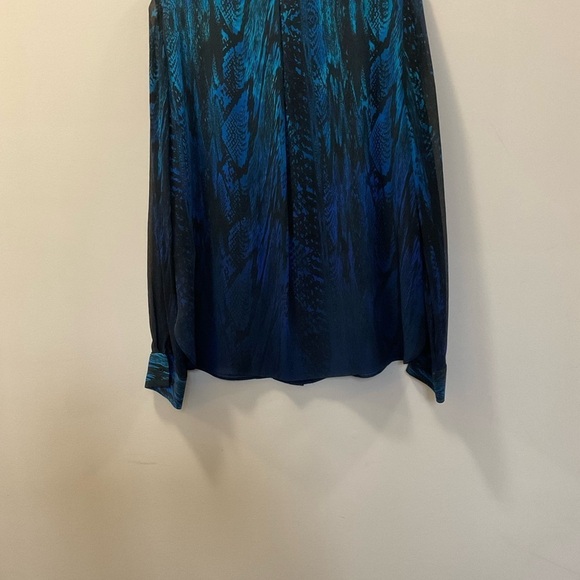 ELIE TAHARI Terri Stargazer Animal Print Silk Blouse Leather Collar Size M - Picture 6 of 10